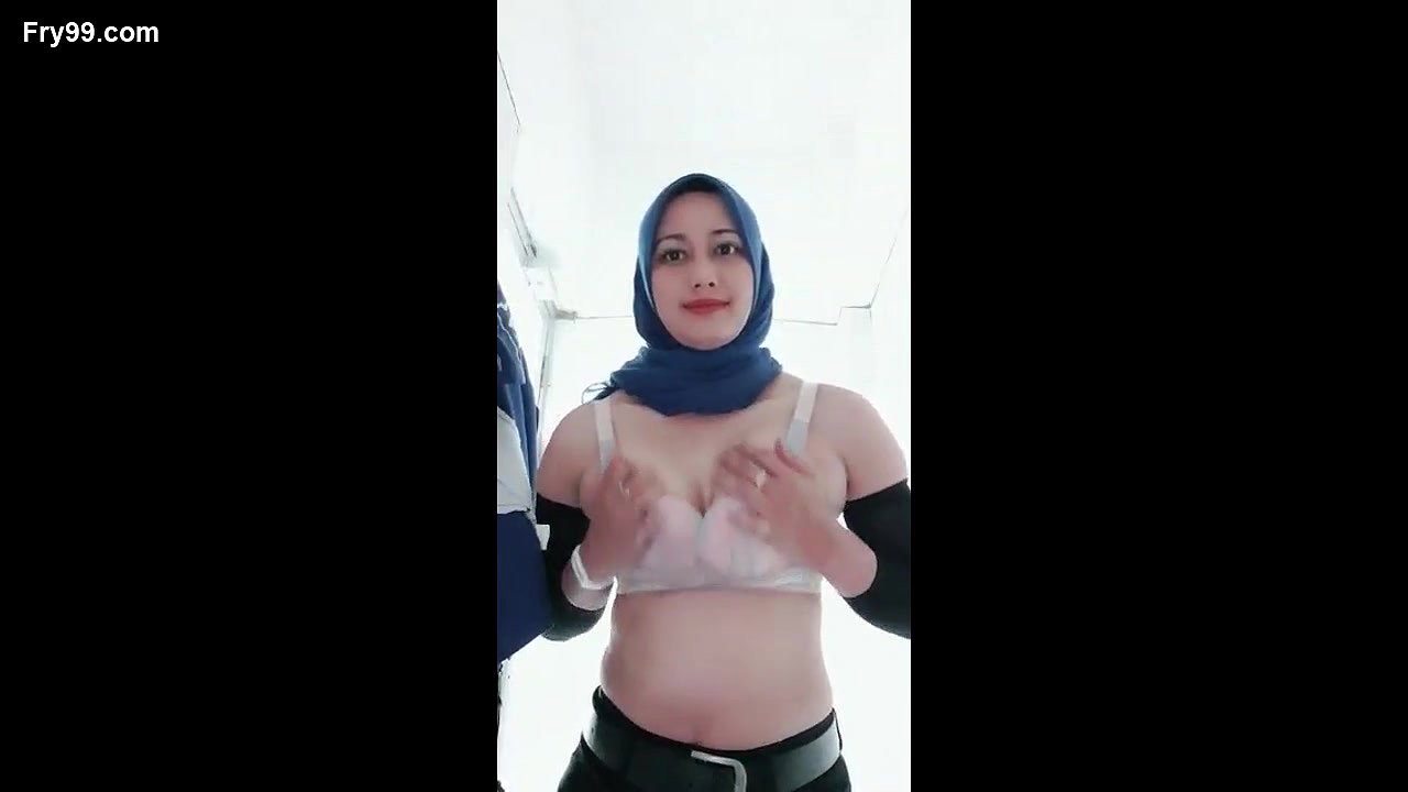 Indian Aunty Stripped Naked