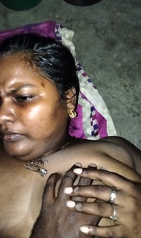 Married aunty enjoy with boyfrd