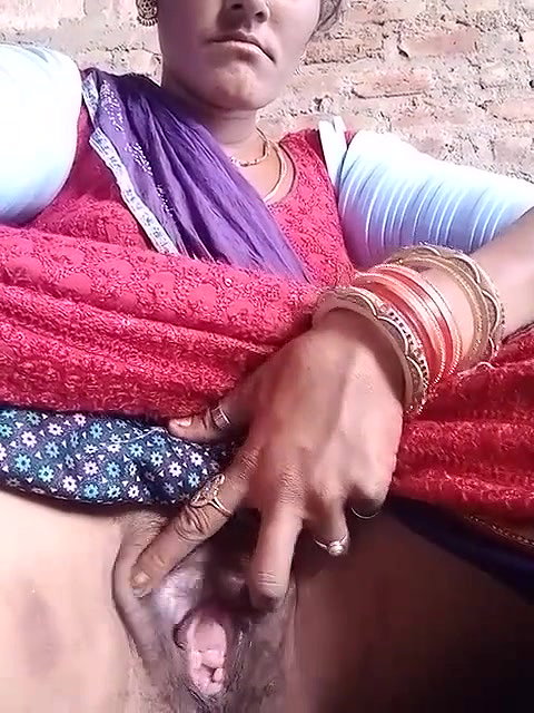 Village bhabhi