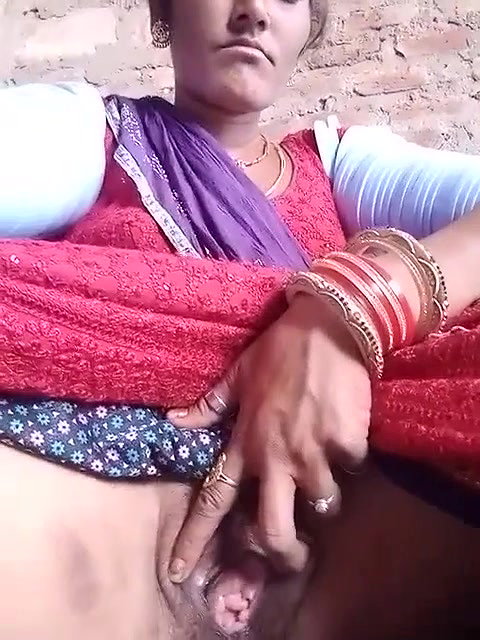 Village bhabhi