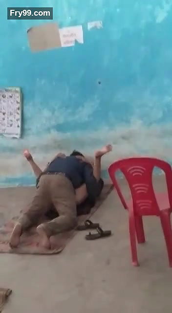 Bhabhi fucked by her son’s teacher in classroom