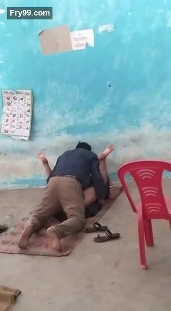 Bhabhi fucked by her son’s teacher in classroom