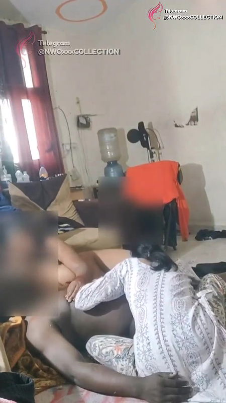 BBc Fuck mom daughter togather