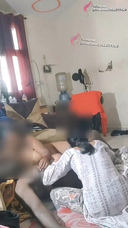 BBc Fuck mom daughter togather