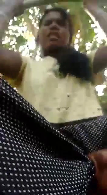 Desi lover fucking outdoor