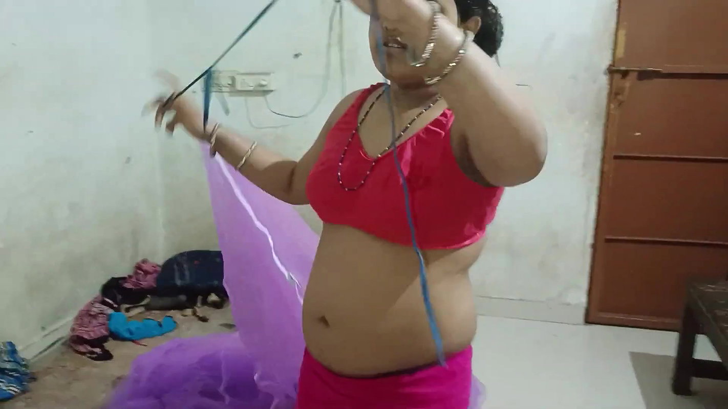 Desi village hot wife make video for youtube