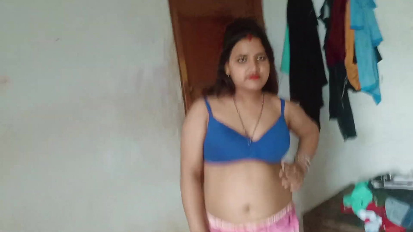 Desi hot bhabi dance
