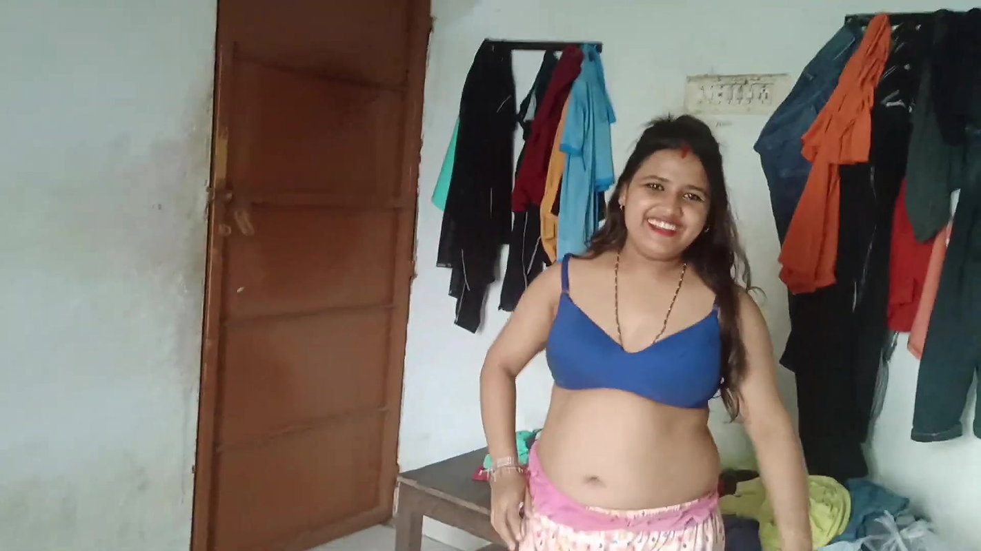 Desi hot bhabi dance