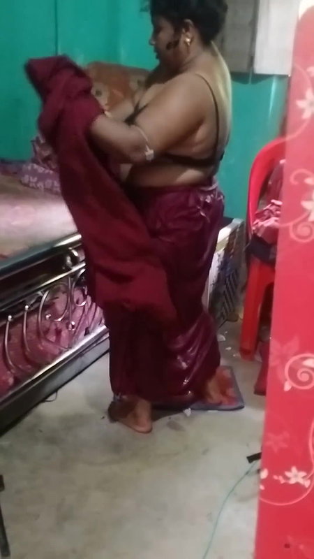 Bengali sexy village aunty bath video – 3