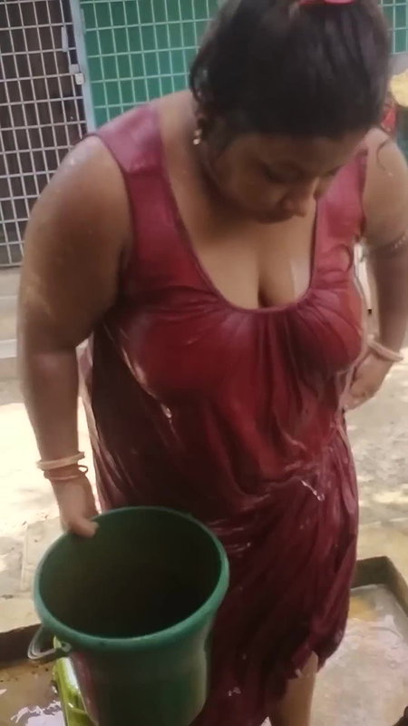 Bengali sexy village aunty bath video – 3