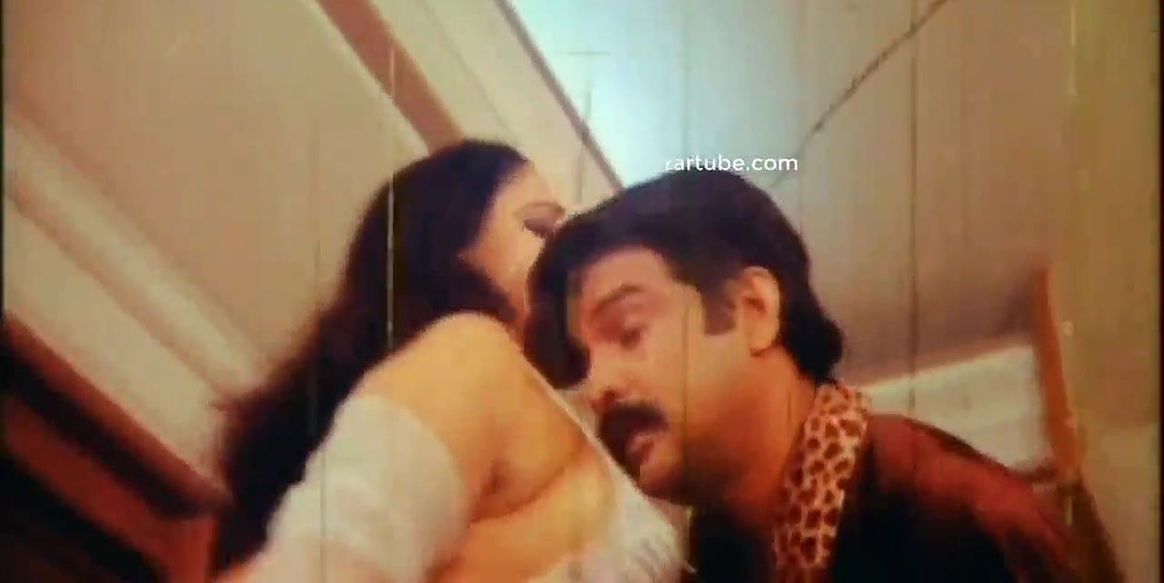 bangla full hot sexy booby sizzeling hot song