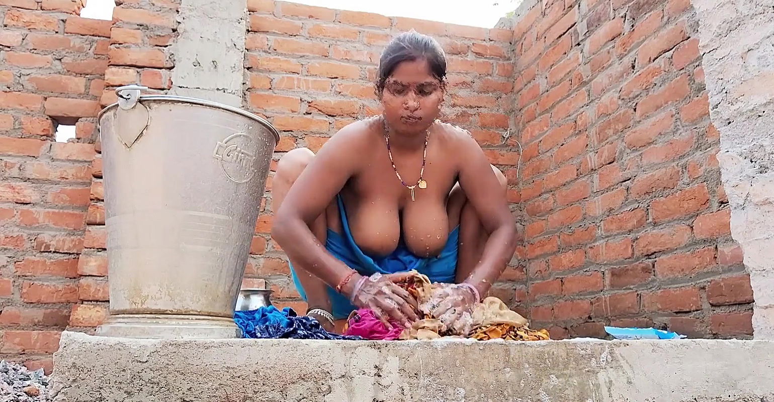 I’m Washing Her Cloth and Fingering Her Tight Cremie Pussy