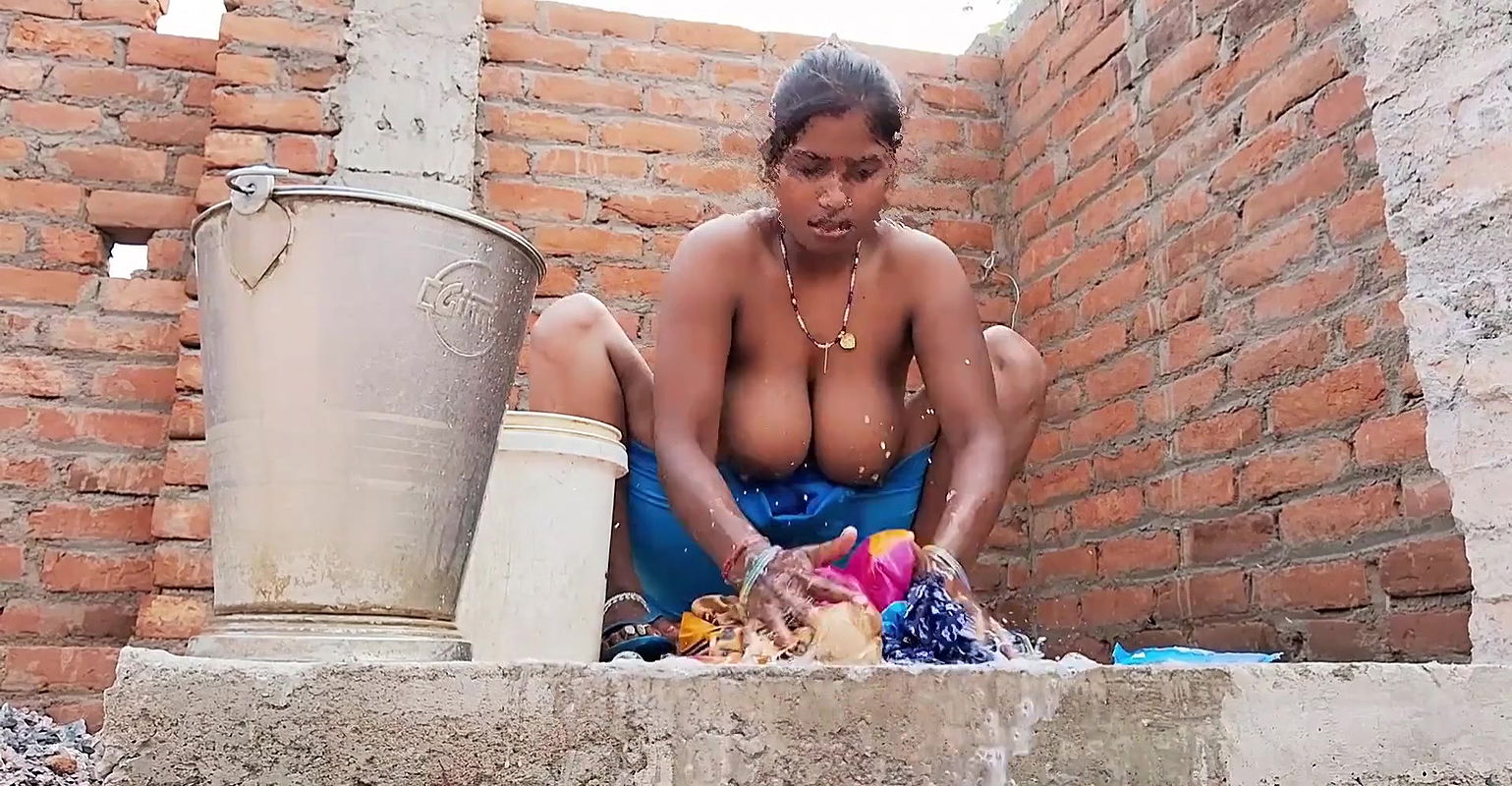 I’m Washing Her Cloth and Fingering Her Tight Cremie Pussy