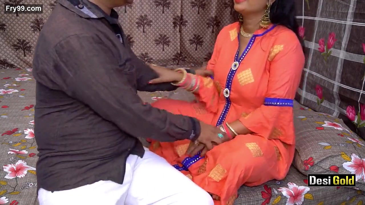 Desi village bhabi fucking with devar
