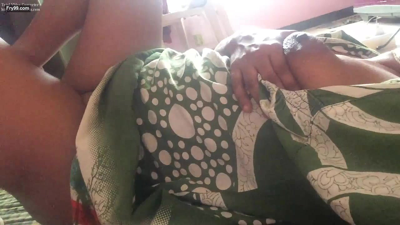 Aunty In Bed Squeezing Boobs – Movies