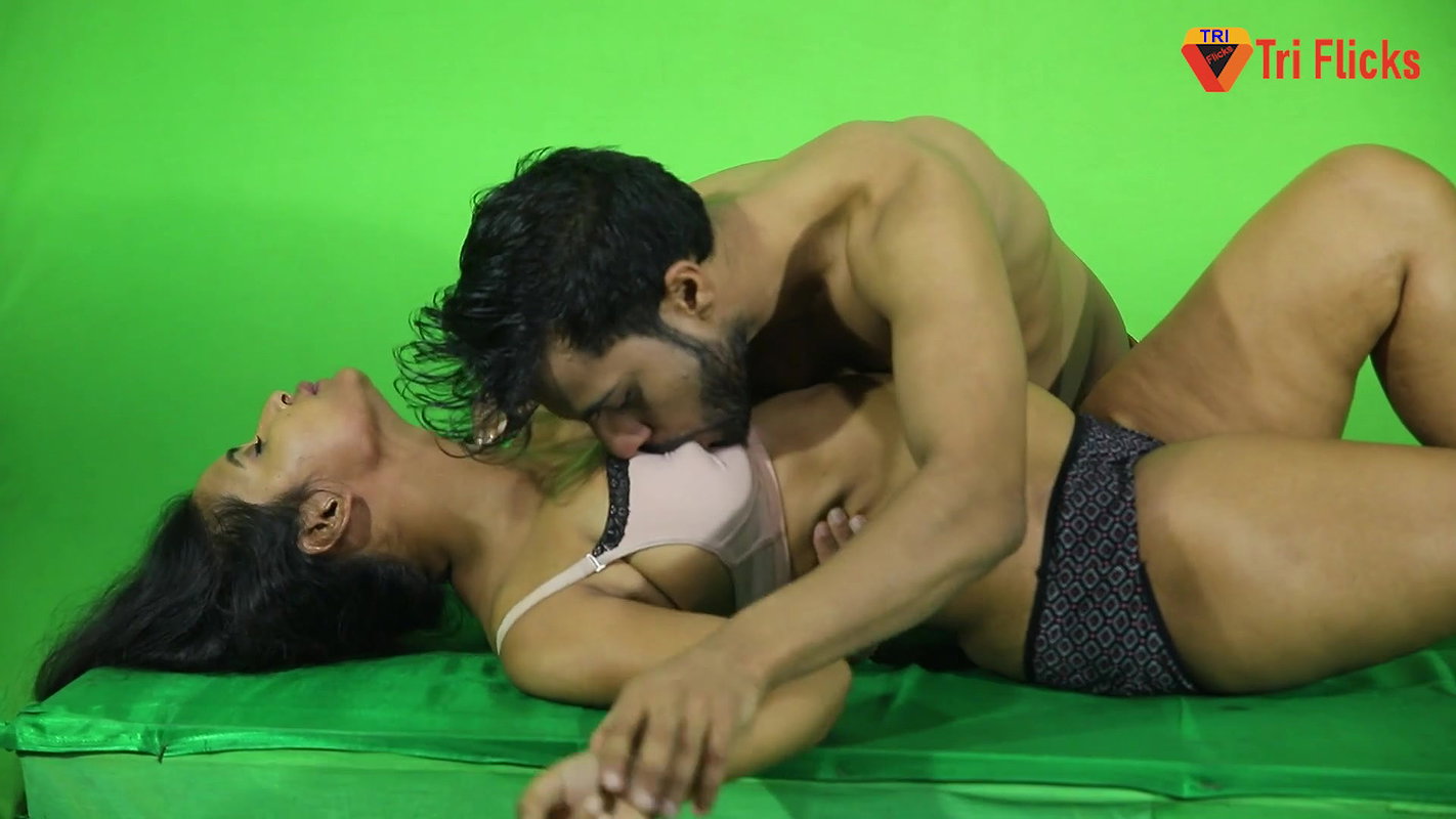 Green Screen S1 Episode 01