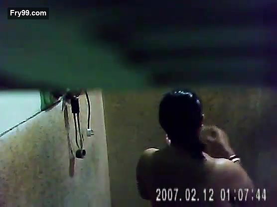 Next Bhabhi Filmed In Shower – Movies