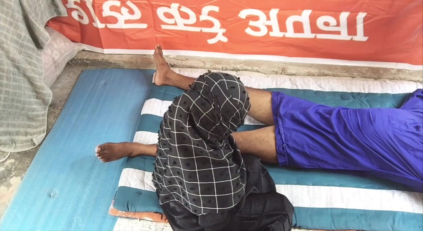 Jo mere sath Kam krna chahata ha wo Meri video ko like aur channel ko subscribe kr k ajao ma osko he jawab dongi aur Jo sawal ho