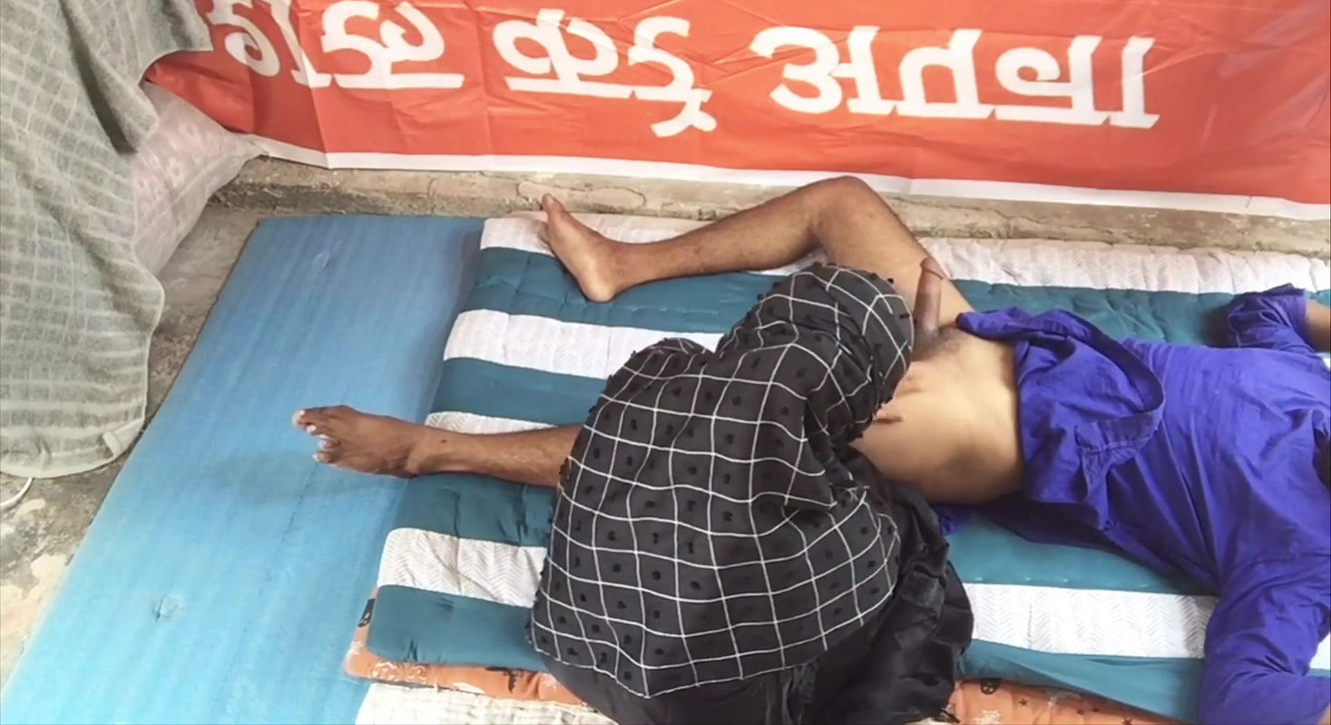 Jo mere sath Kam krna chahata ha wo Meri video ko like aur channel ko subscribe kr k ajao ma osko he jawab dongi aur Jo sawal ho