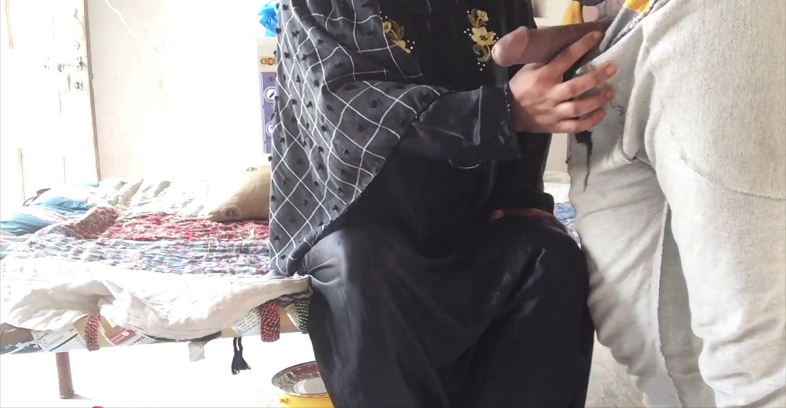 hijab girl ko first time choda bahot Maza aya Gand aur choot Mari clear Hindi audio beautiful Muslim hijab girl