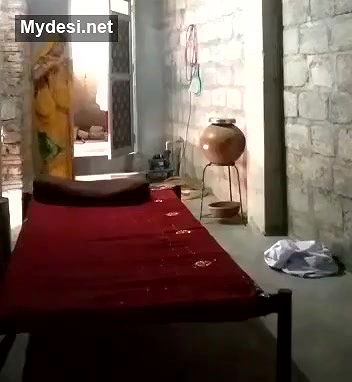 Desi village wife fucking with old father in lw