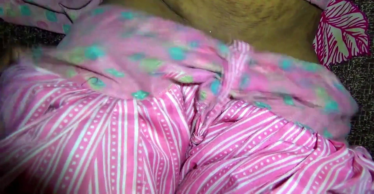 Indain Bhabhi vs Devar Ki Chudai, Free HD Porn 17