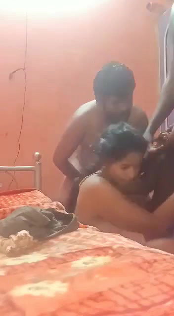 Desi threesome fucking