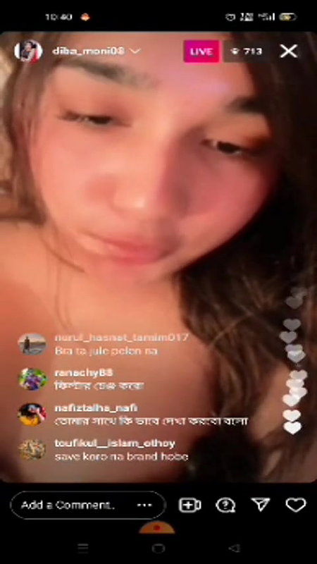 diba moni show her boobs
