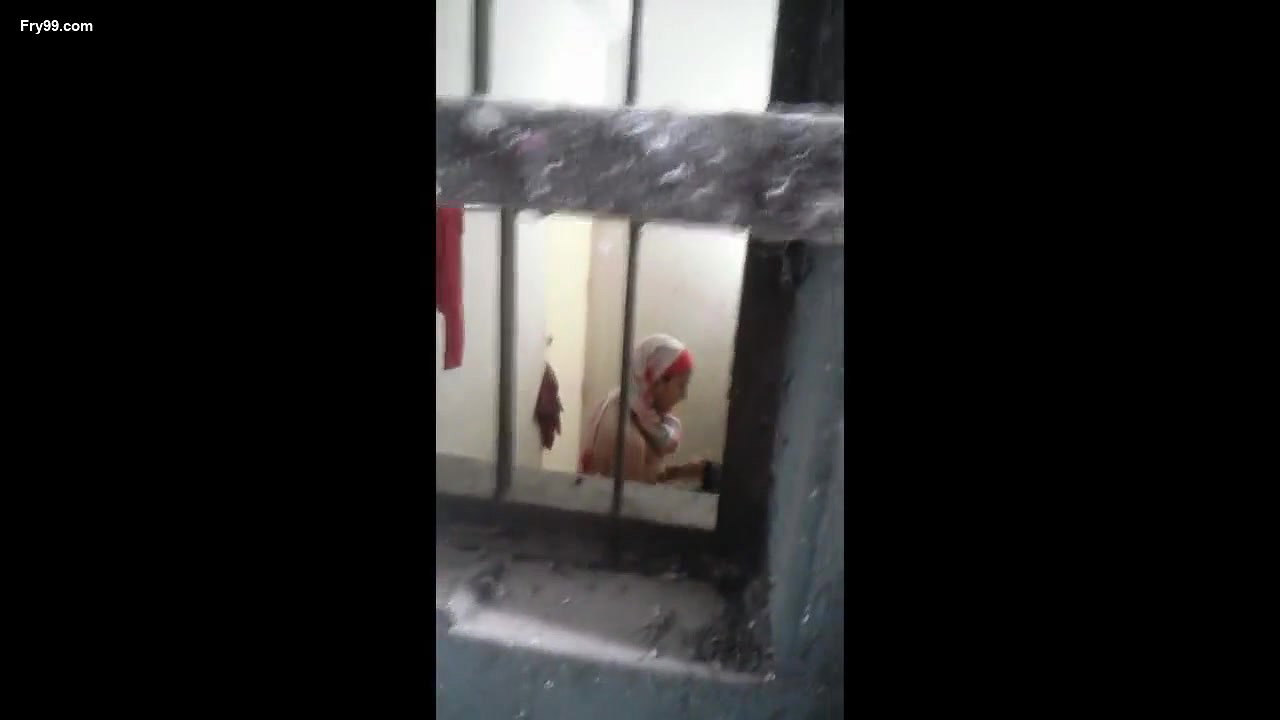 Indian Voyeur Shower Porn – Movies
