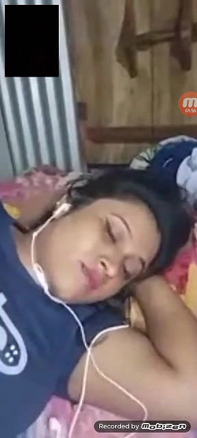 Desi bhabi hot boobs on cam