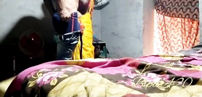 Wearing a yellow saree, I fucked my daughter-in-law