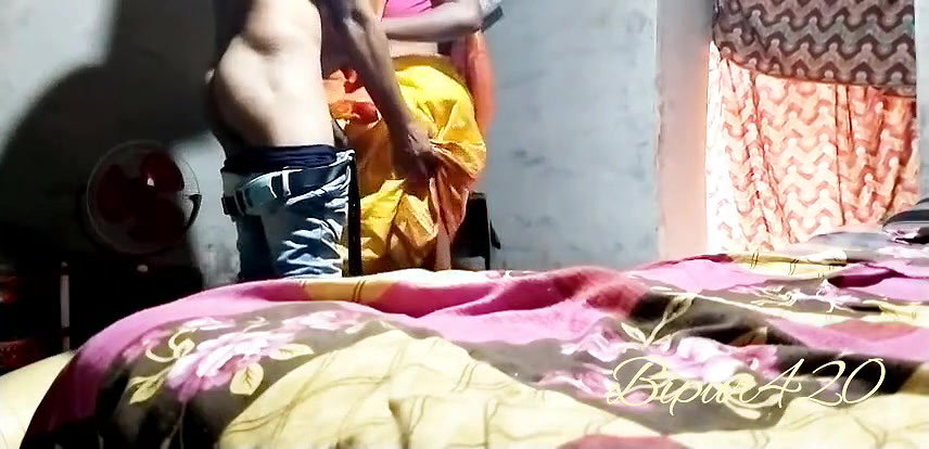 Wearing a yellow saree, I fucked my daughter-in-law
