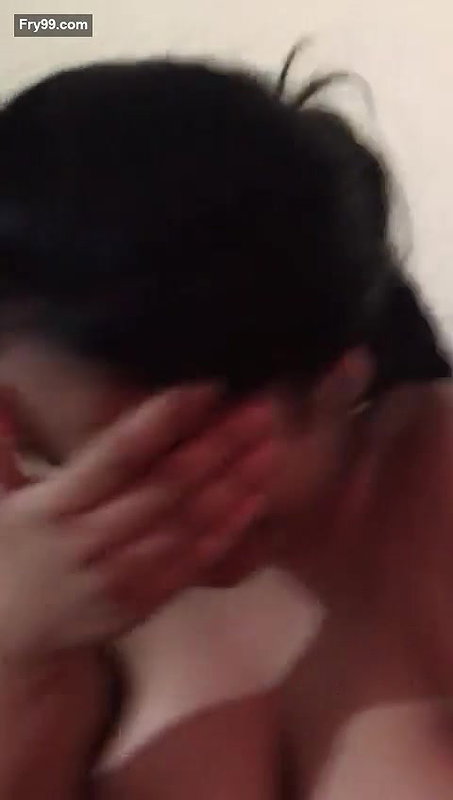 Nude Chubby Housewife MMS – Movies