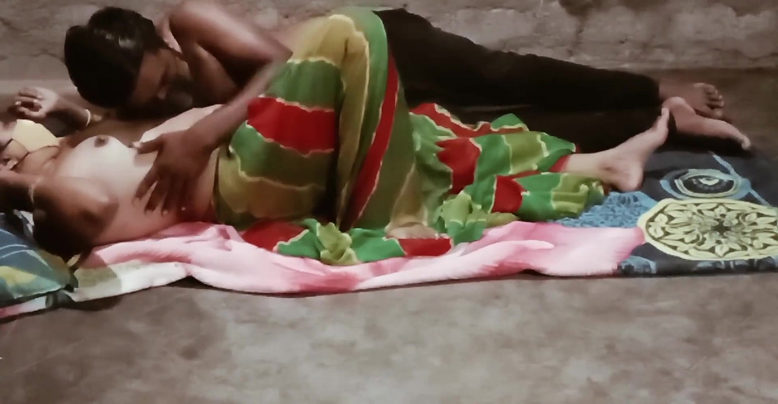 Desi wife fucks her husband Indian Desi