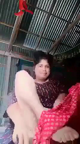Horny Village Bhabi Fingering