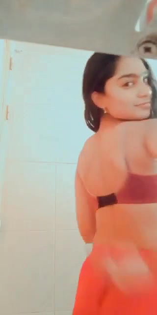 Desi cute girl on cam