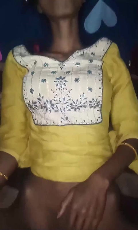 Desi village bhabi hot face