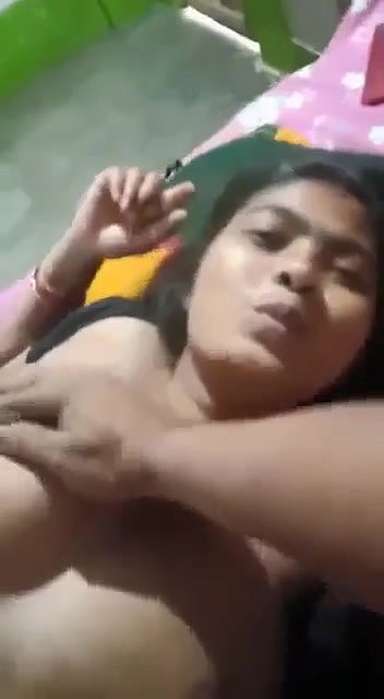 Bhabi Sucking Dick