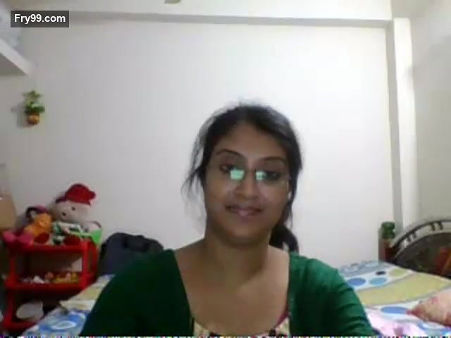 Indian GF In Pink Lingerie Nude – Movies 1