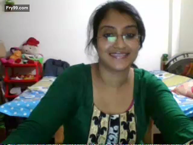 Indian GF In Pink Lingerie Nude – Movies 1
