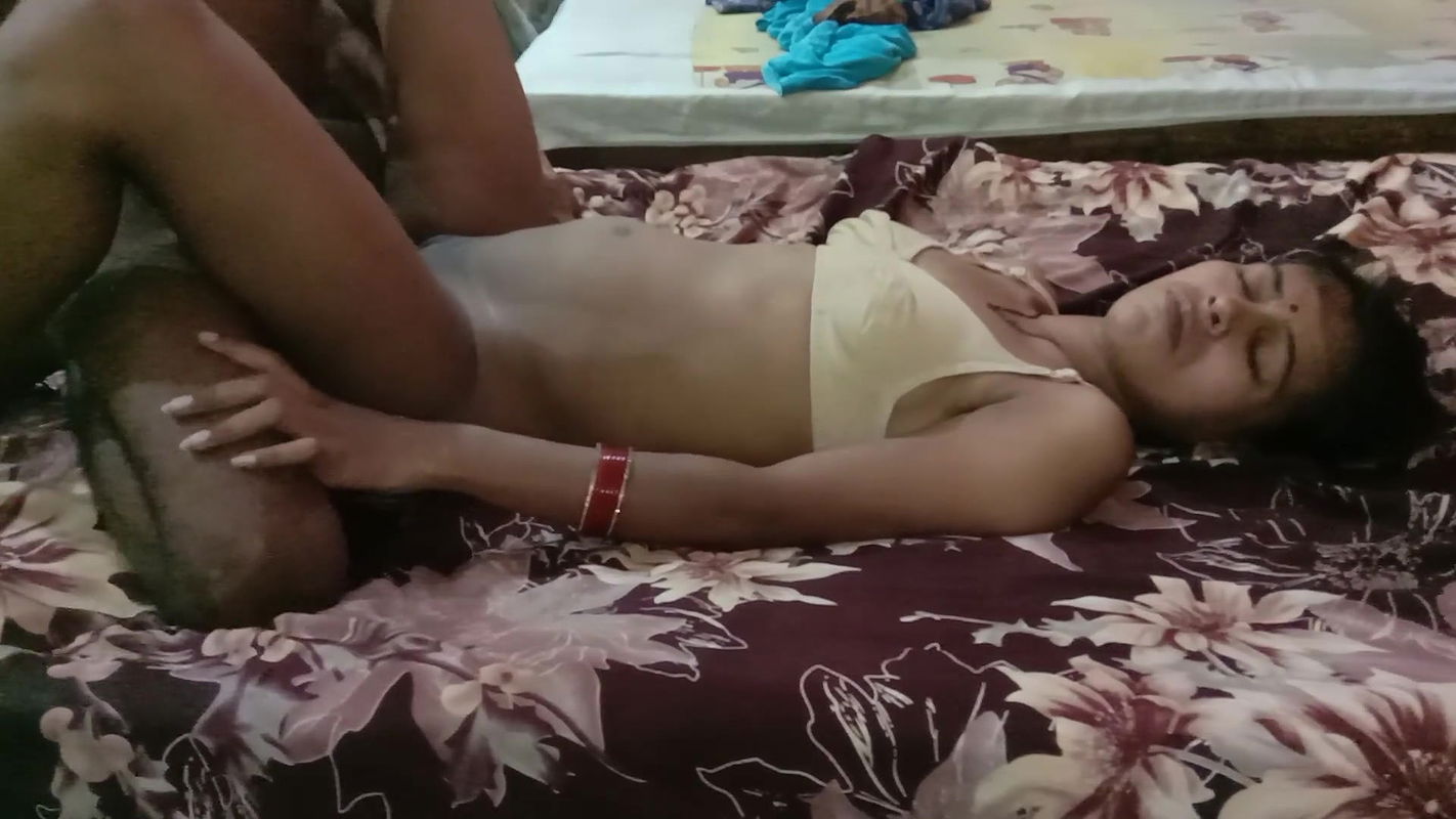 Sexy Bhabi Blowjob and Fucking