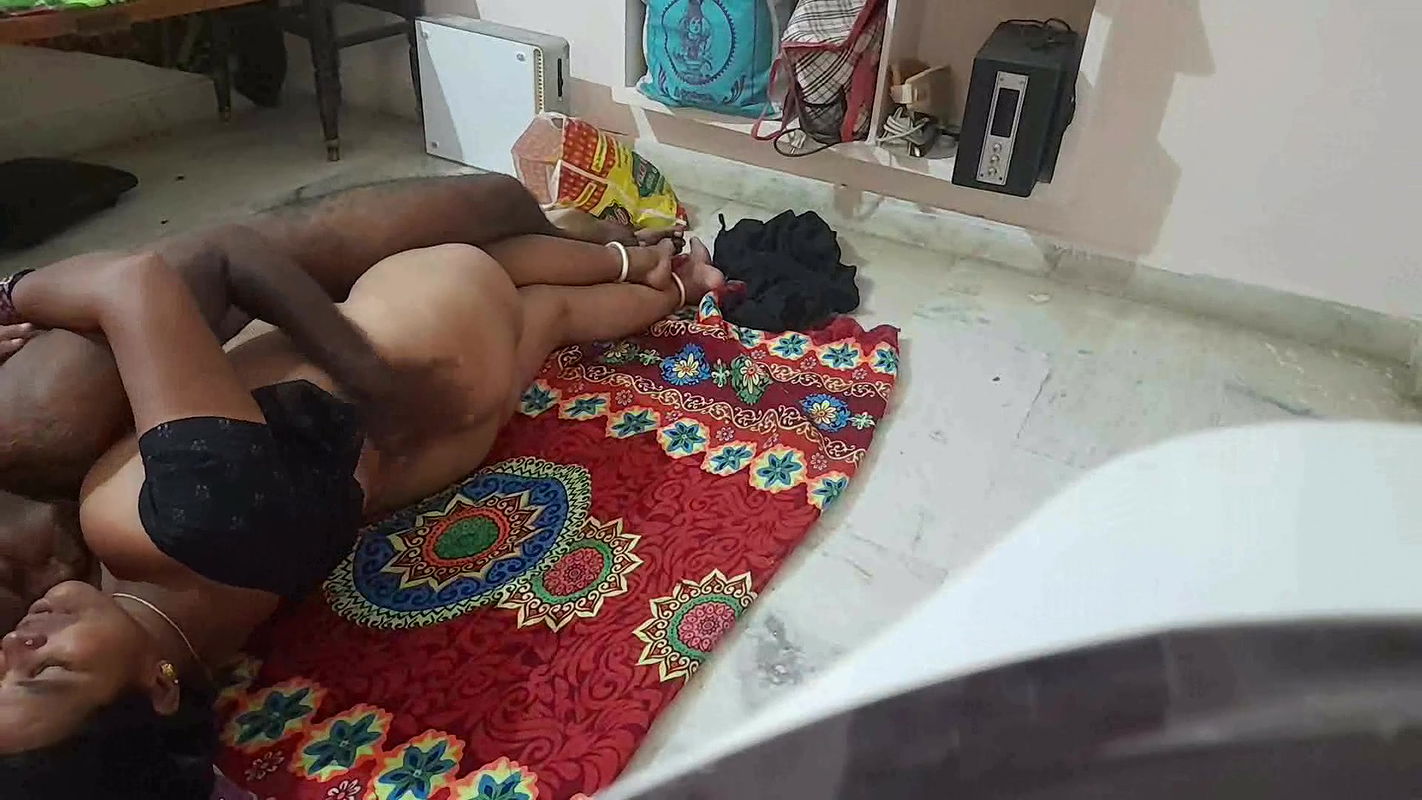 Indian shy mature maid Rupa sex with house owner