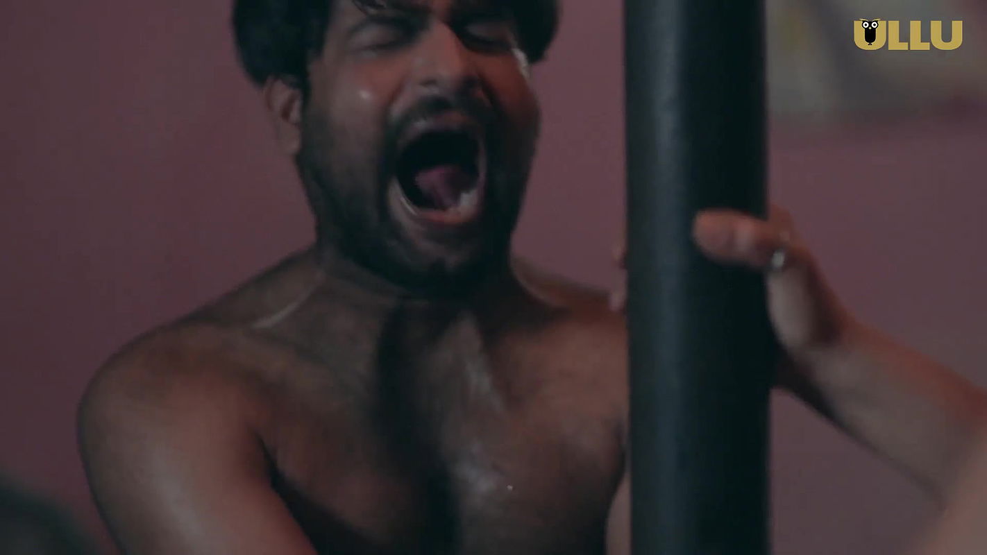 Anari Part – 03 Ullu Web-Dl