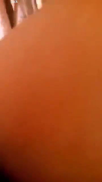 Desi cutie showing boobs and pussy