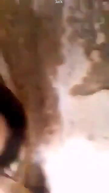 Desi cutie showing boobs and pussy