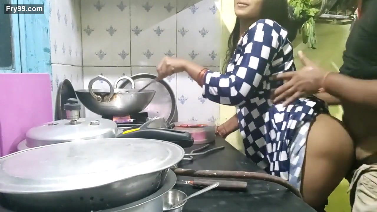 Best friend sexy wife fucking on ktcen