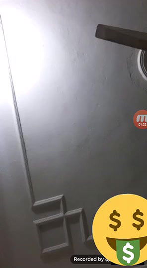 Hooriya wahtsapp 121