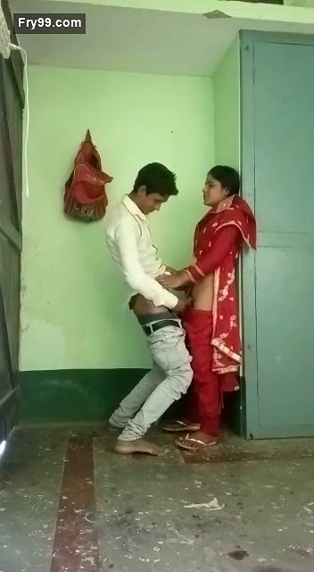 Desi lover try to fuck