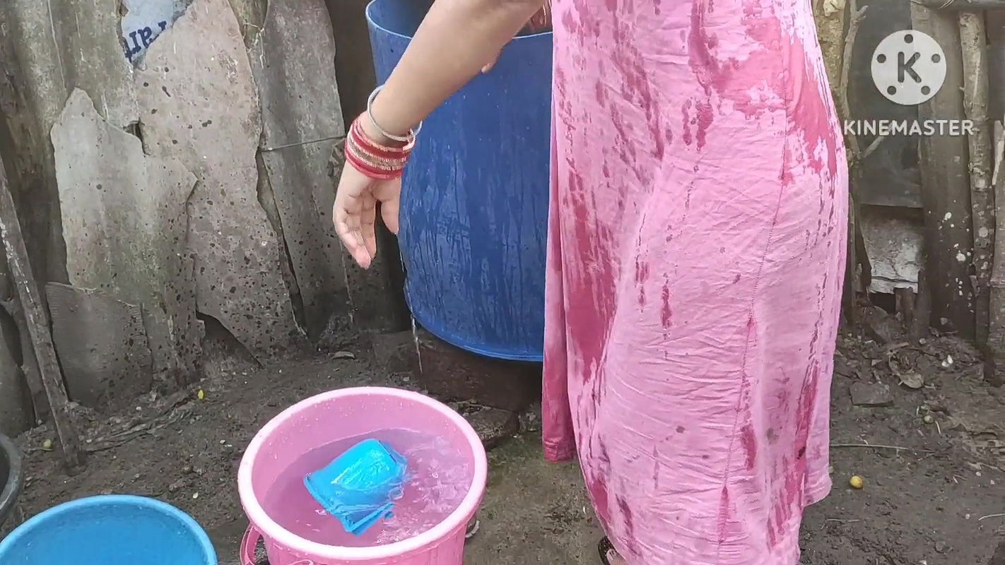 Boobs of Indian house wife