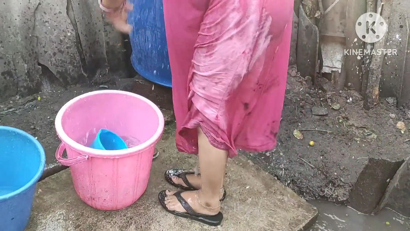 Boobs of Indian house wife